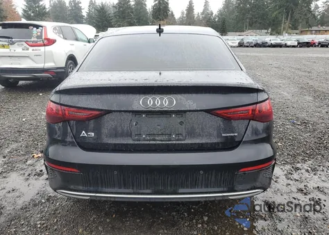 2022 Audi A3 Premium Plus z USA, uszkodzony, nr VIN WAUHUDGY3NA056491